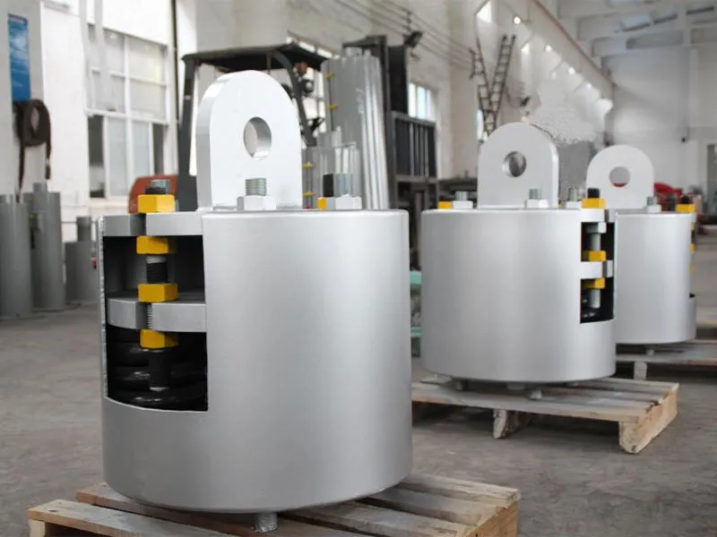 Рисунок 7. Пружинный подвес с регулируемой силой для высоких нагрузок, используемый в одном проекте.